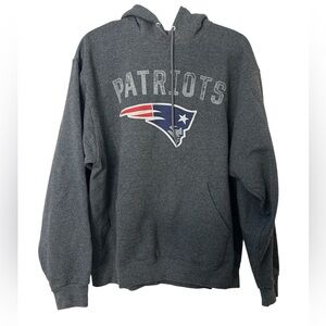 Majestic Men’s New England Patriots Gray Pullover Hoodie. Size Large